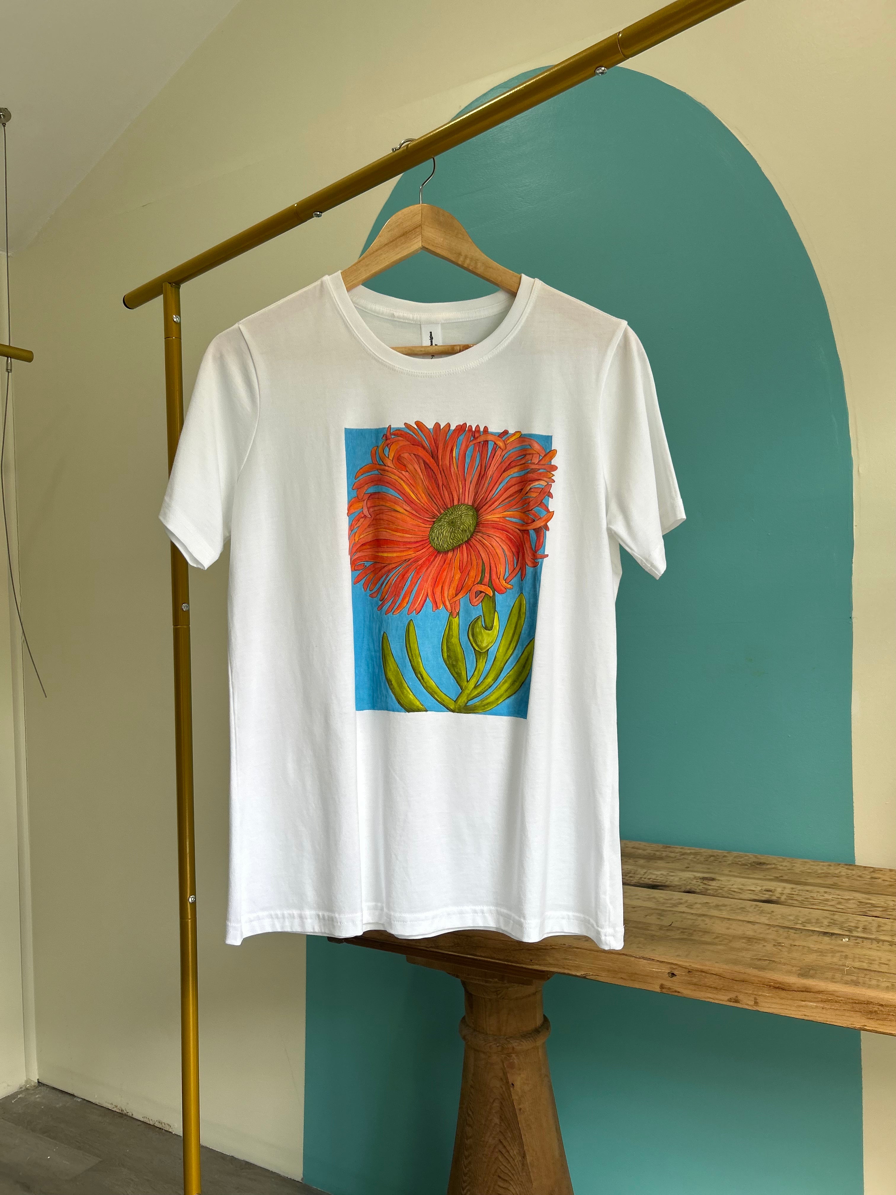White daisy flower T-shirt