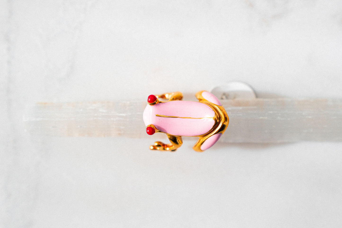 Baby Pink Frog Ring